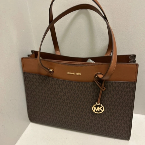Michael Kors Signature Brown and Tan Tote - Picture 1 of 8
